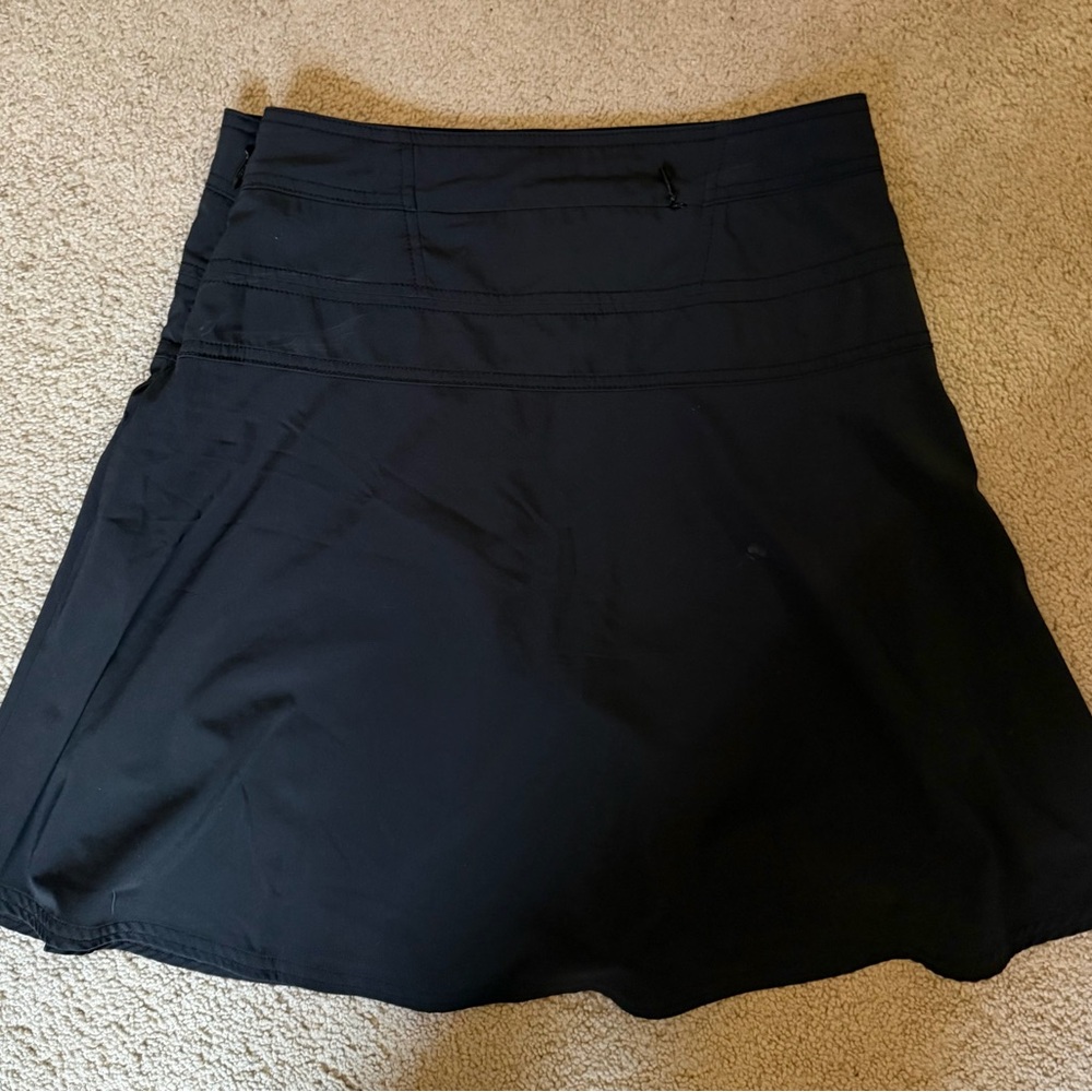 Athleta Charcoal Skirt